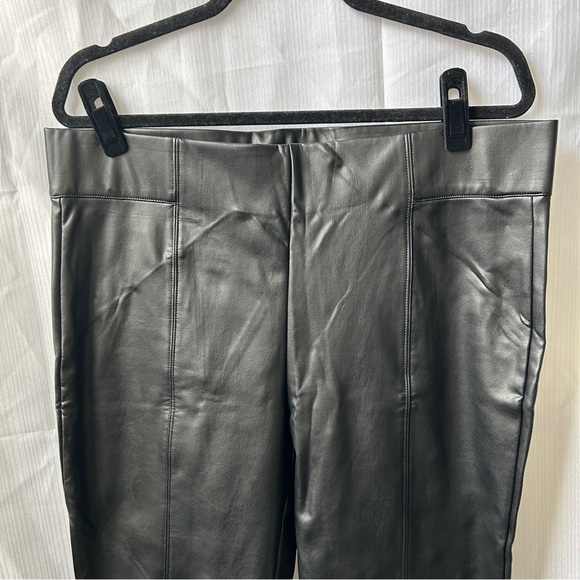 NWOT M&S Faux Leather Cropped High-Waisted Leggings-UK converted to US Size - Picture 2 of 6